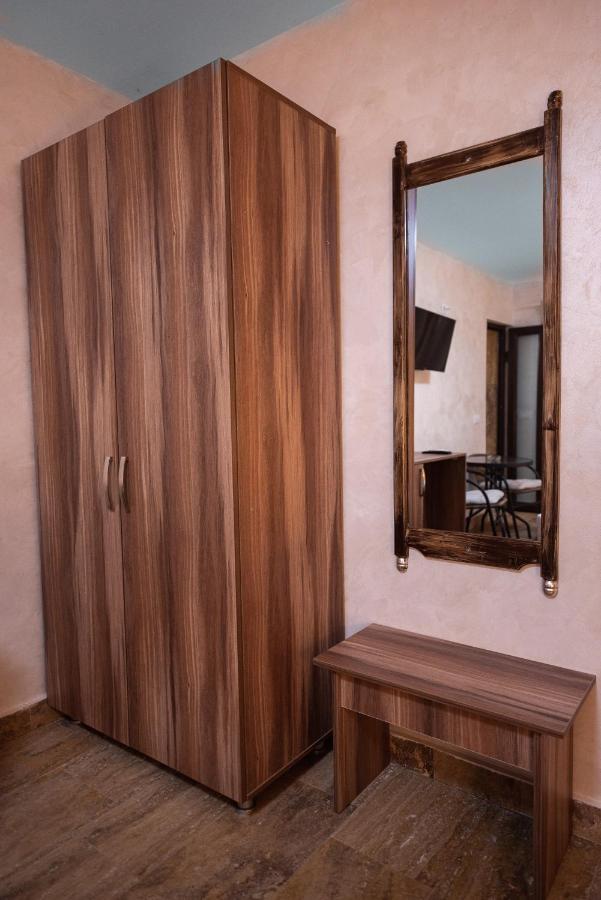 La Dudu Hotell Vama Veche Exteriör bild