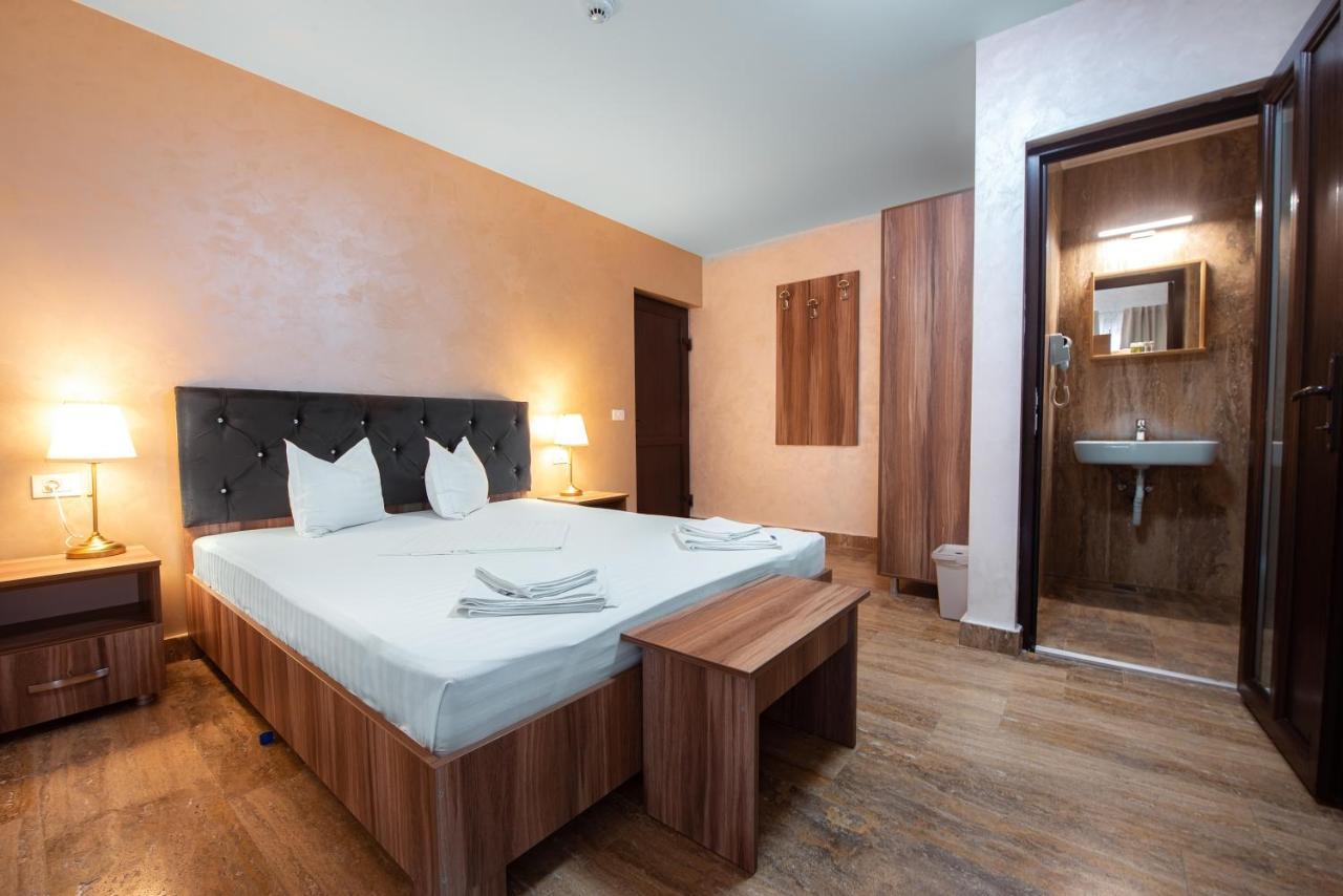 La Dudu Hotell Vama Veche Exteriör bild