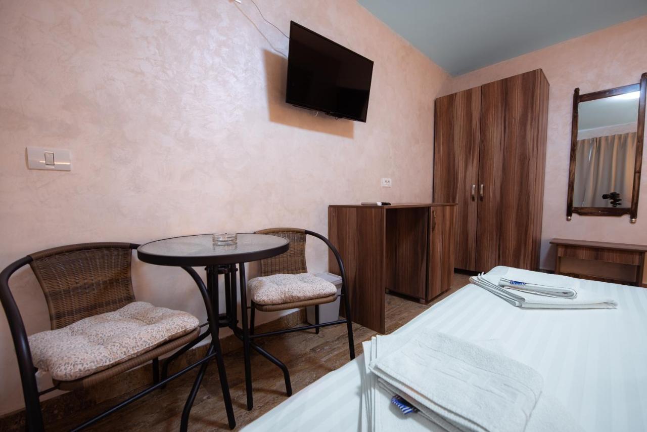 La Dudu Hotell Vama Veche Exteriör bild