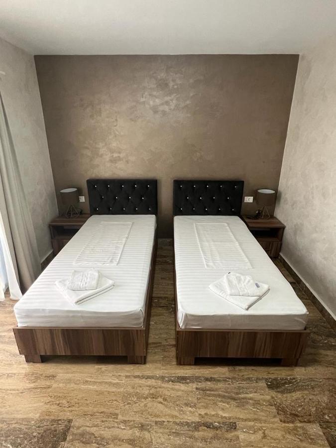 La Dudu Hotell Vama Veche Exteriör bild