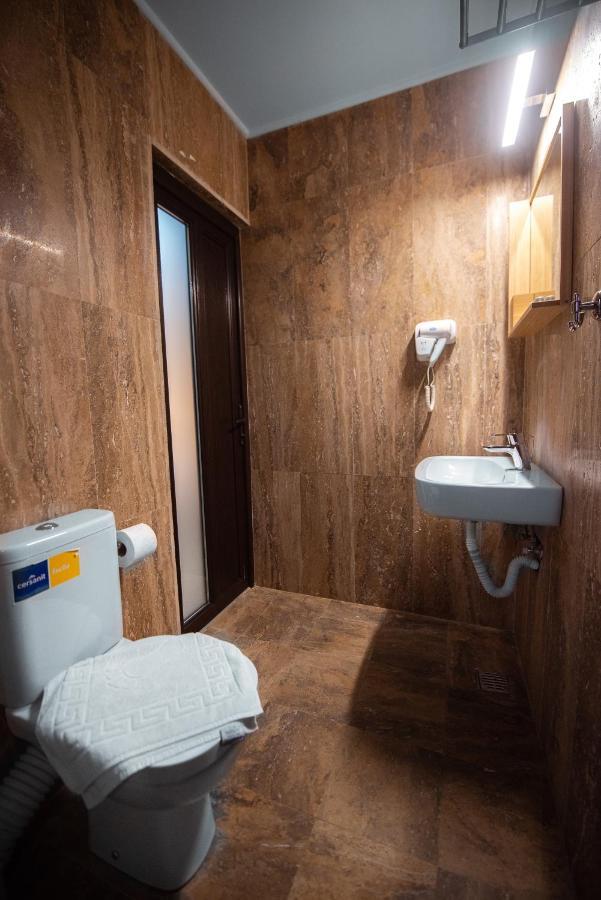 La Dudu Hotell Vama Veche Exteriör bild