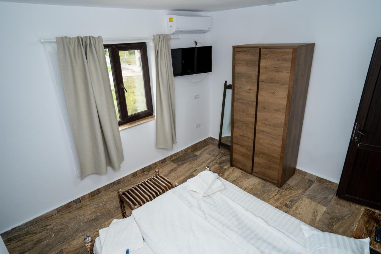 La Dudu Hotell Vama Veche Exteriör bild